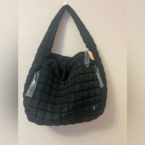 FP MOVEMENT QUILTED CARRYALL